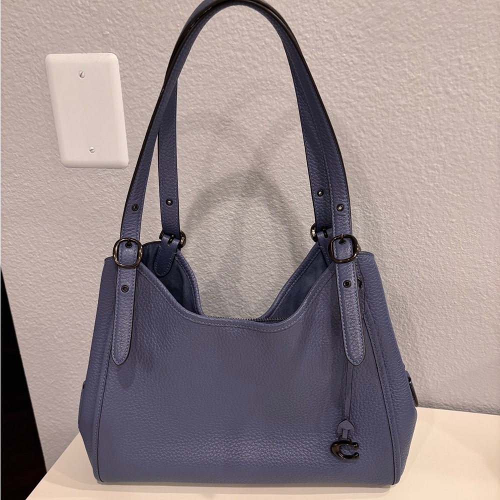 Coach Lori shoulder bag-like new